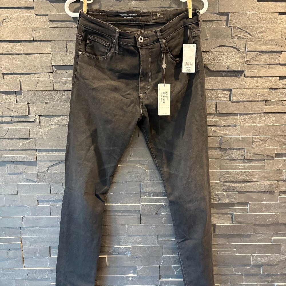 AG Farrah Skinny High Rise Black Stretchy Jeans- New With Tags- Women's 29R